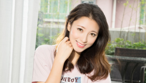 蜜疯直播[图1]