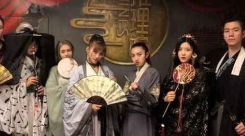 剧本君[图2]