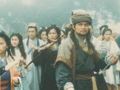金庸为什么改天龙八部[图1]