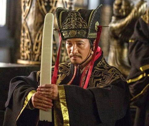 三国荀彧是怎么死的