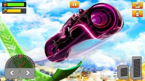 天空特技摩托车比赛图1