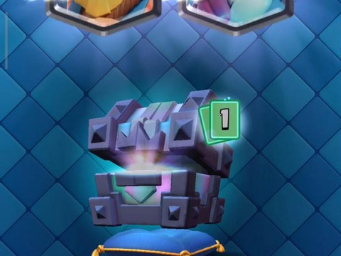 皇室战争如何打人机