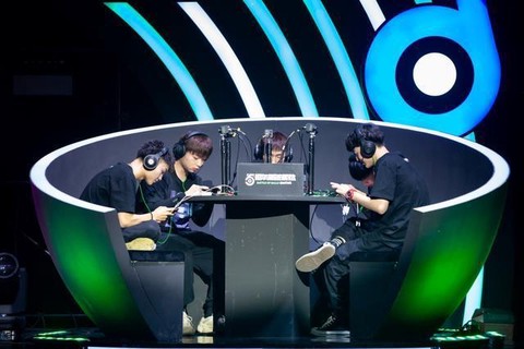 球球大作战梦之队怎么