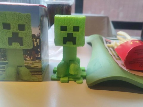 如何用彩泥捏我的世界