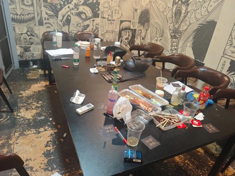 玩吧狼人杀怎么回房间[图2]