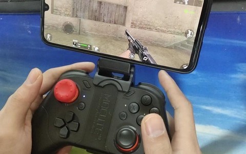 玩穿越火线用什么手柄玩[图2]