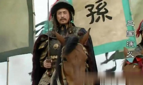 三国演义孙坚怎么死的