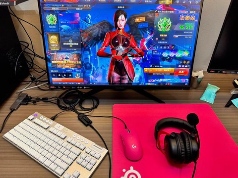 玩穿越火线什么键盘好