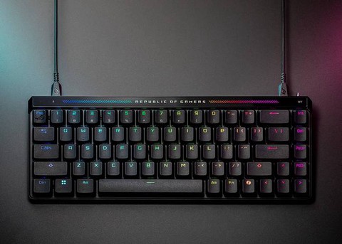 英雄联盟用什么轴的键盘