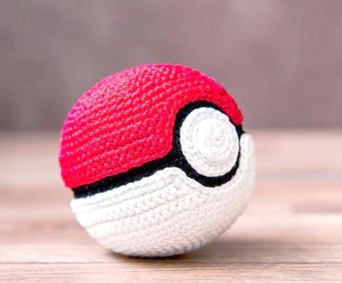 神奇宝贝怎么做精灵球