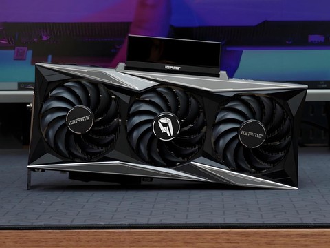 玩穿越火线用什么显卡