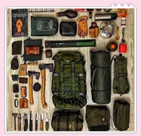 绝地求生背包怎么用