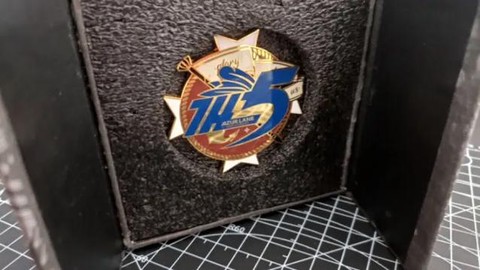 碧蓝航线勋章怎么得