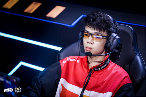 qq飞车怎么刷名师点