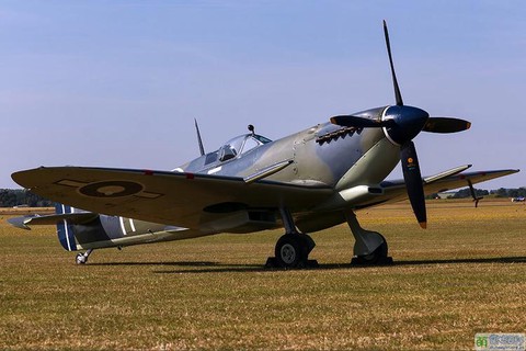 碧蓝航线什么战斗机好