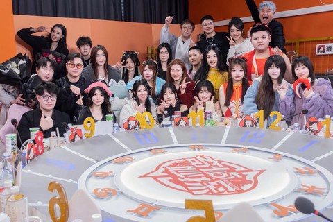 饭局狼人杀直播怎么看[图2]