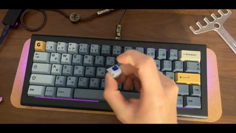 穿越火线用什么轴的键盘好