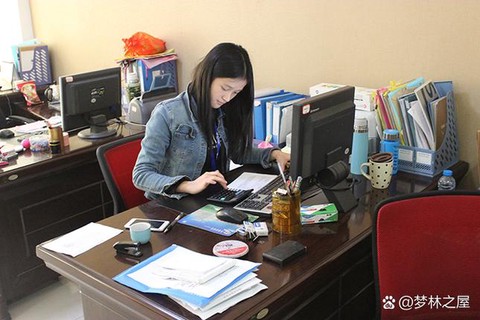 新纪元财富上班怎么样[图1]