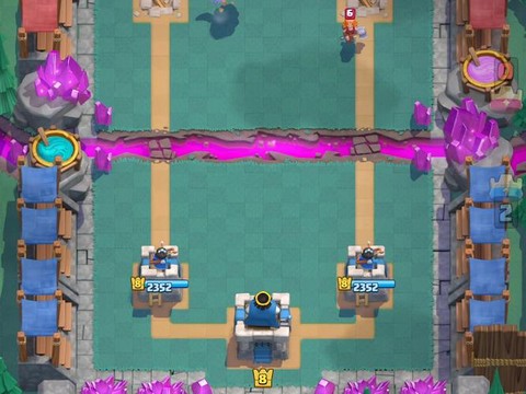 皇室战争怎么进训练场