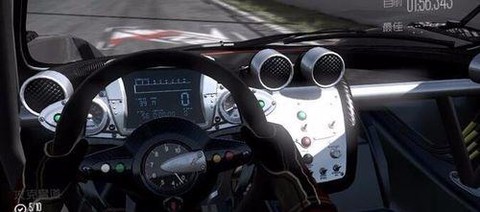 极品飞车怎么切换视角