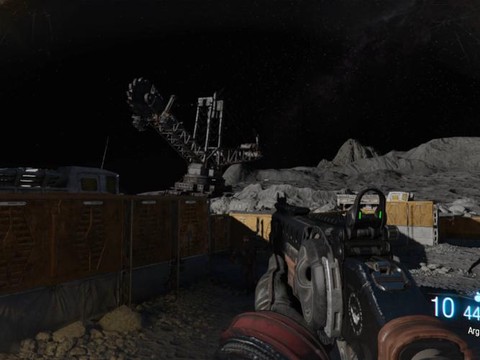 使命召唤12如何爬墙