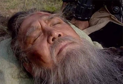 三国黄忠是怎么死的