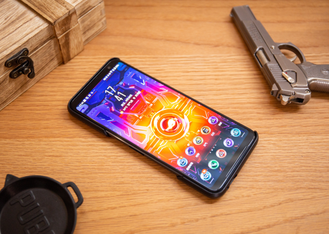 穿越火线屏幕怎么变窄