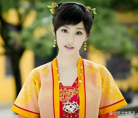 古剑奇谭华裳怎么死的