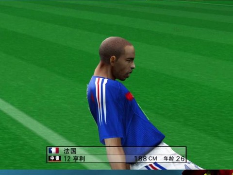 实况足球8怎么抢断