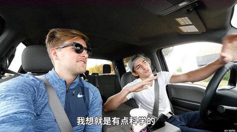 穿越火线碎步怎么走