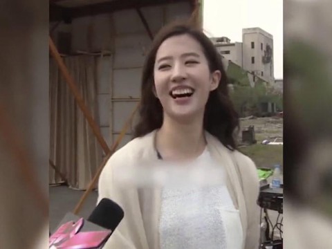 武林外传照妖镜怎么用
