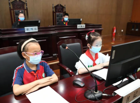 全国青少年普法网截图1