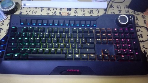 dnf适合什么轴的键盘