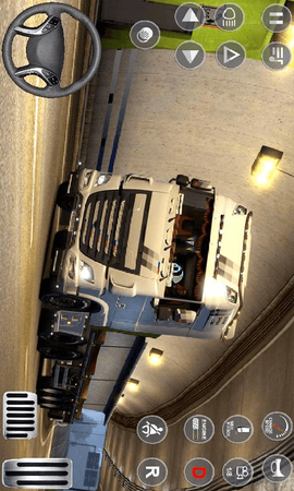 疯狂公路战车图1
