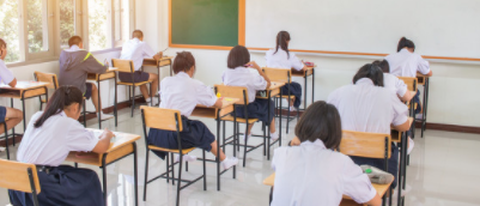 学在华英[图2]