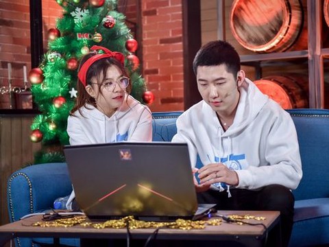 炉石传说双开赛是什么