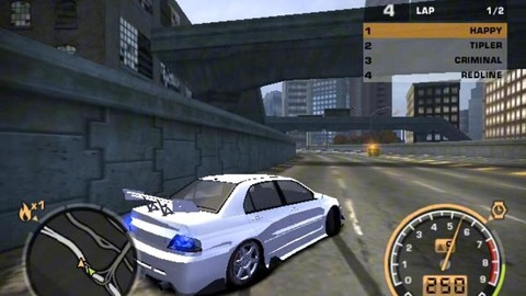 极品飞车9怎么漂移[图1]