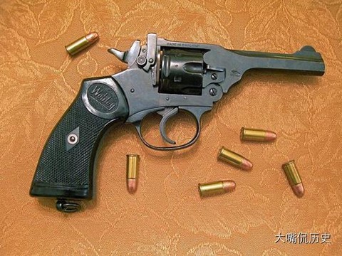 迷你世界左轮枪怎么做